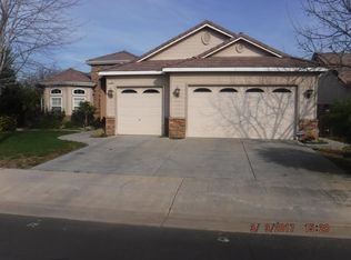 1193 N Karen Ave, Clovis, CA 93611