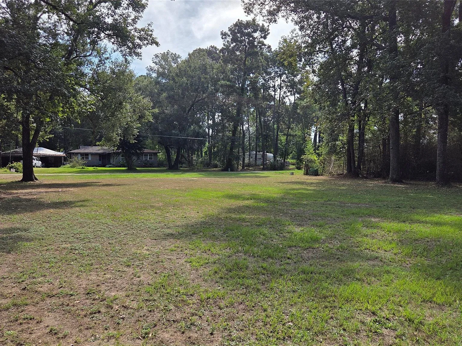 3 bed, 2.0 bath, 1664 sqft, $1,850 — Photo 1