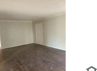 45135 Division St, Lancaster, CA 93535