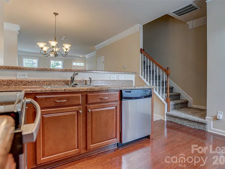 11177 Cedar Walk Ln — Photo 8