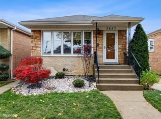 5637 S Mason Ave, Chicago, IL 60638