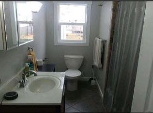 848 40th St SW, Wyoming, MI 49509