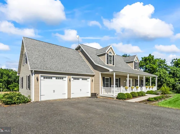 40923 Browns Ln, Waterford, VA 20197