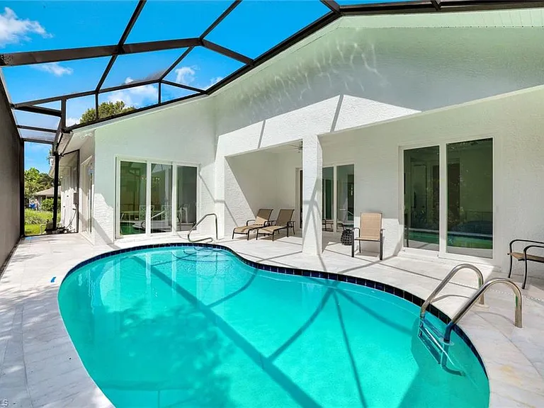 2515 Royal Palm Ct — Photo 26