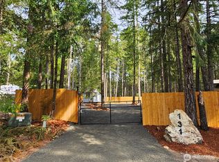 131 N Buckhorn Way, Hoodsport, WA