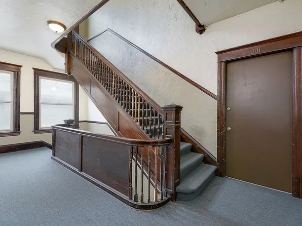 Grandview Apartments