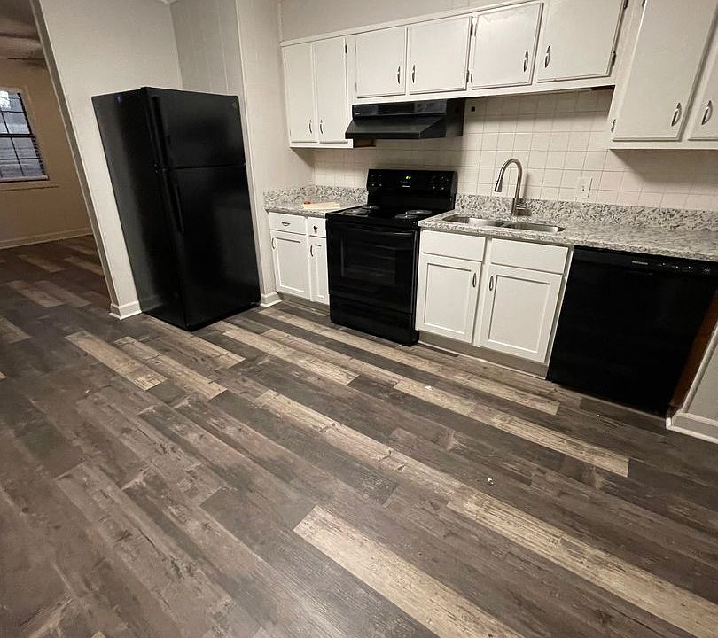 Rogers Duplexes 406408 N Rogers St Jonesboro AR Zillow