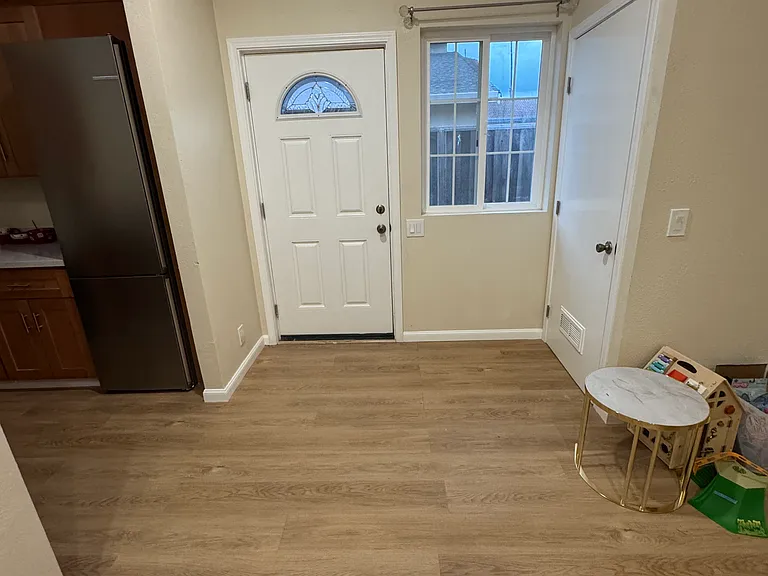 3021 Stonehenge Rd — Photo 2