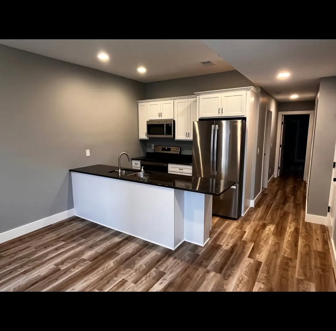 36 W Pike St — Photo 1