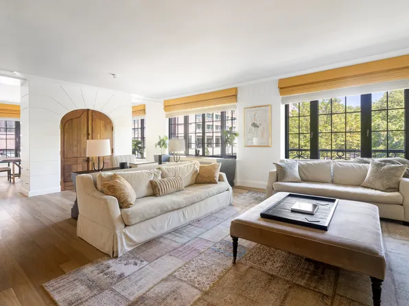 30 Henry Street image 1 of 36