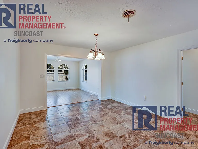 2804 Bougainvillea St — Photo 15