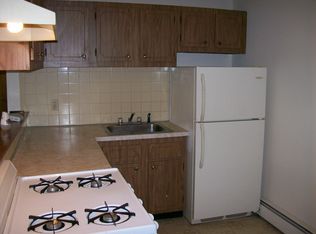 124 Vernon St APT 6, Worcester, MA 01610