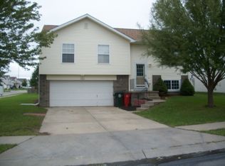 17866 Olive St, Omaha, NE 68136