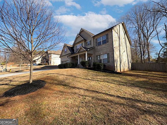 3rd image of 2110 George Bush Ln