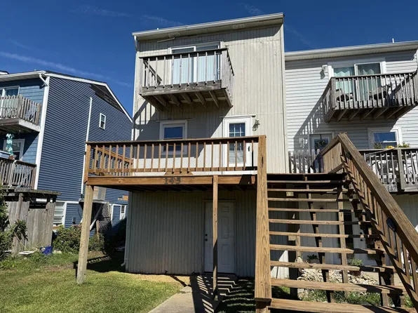145 Sea Gull Ln, North Topsail Beach, NC 28460