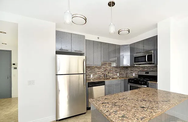 Rented by Highline Residential | media 14