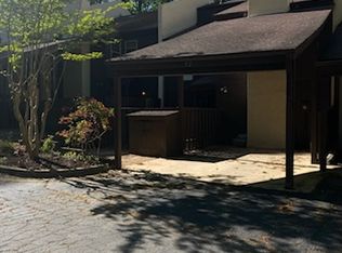 32 Cobblestone Crk, Peachtree City, GA 30269