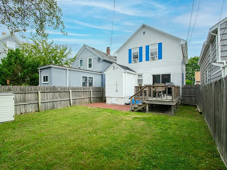 33 Slocum St — Photo 26