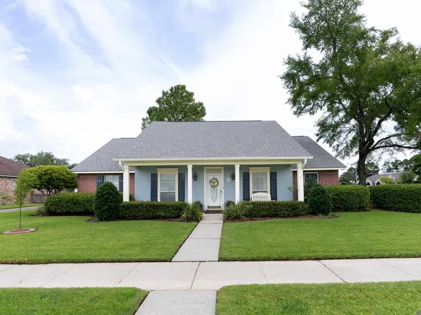 6057 Snowden Dr, Baton Rouge, LA 70817