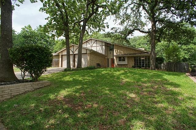 1st image of 2709 Plover Ln