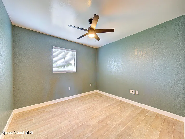 2610 Via Napoli Ct — Photo 16