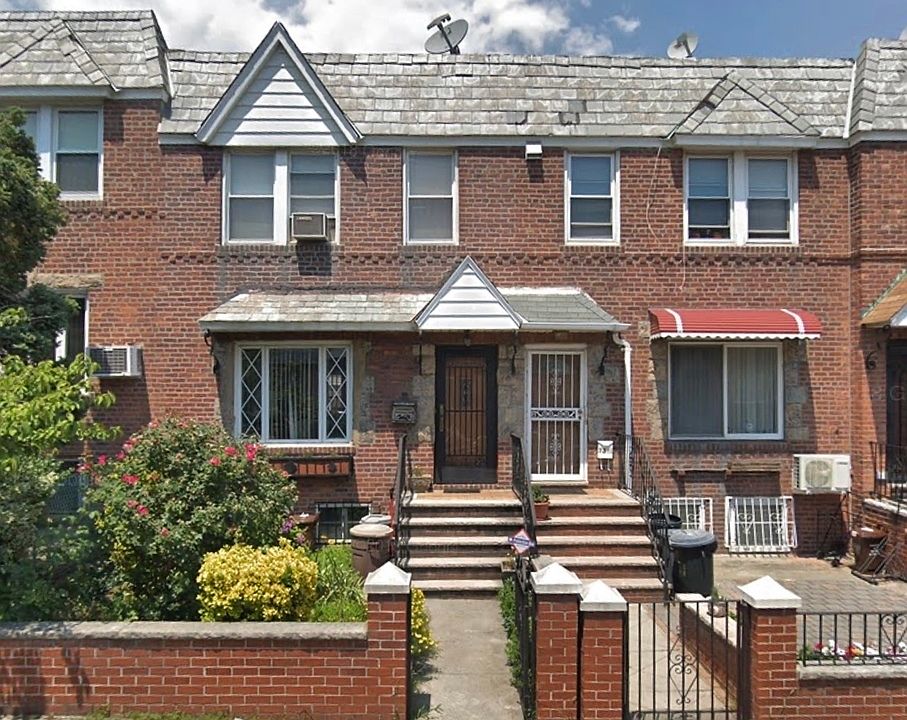 1st image of 73-51 52nd Dr #2