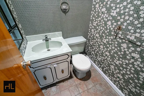 Rented by Highline Residential | media 46