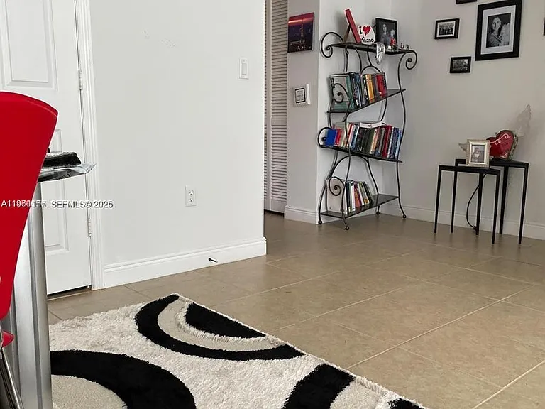 819 SW 147th Ave #1405 — Photo 11