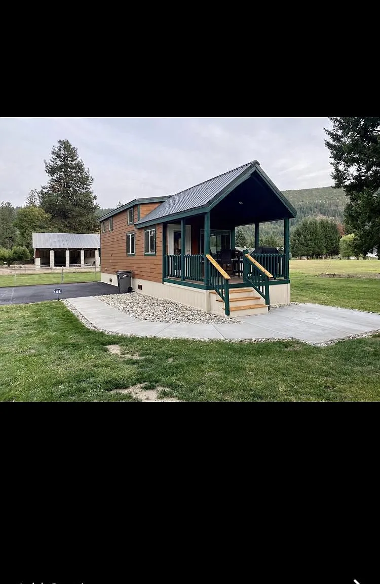 2 bed, 400 sqft, $2,000 — Photo 1