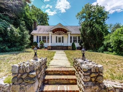 25 Milford St, Medway, MA, 02053