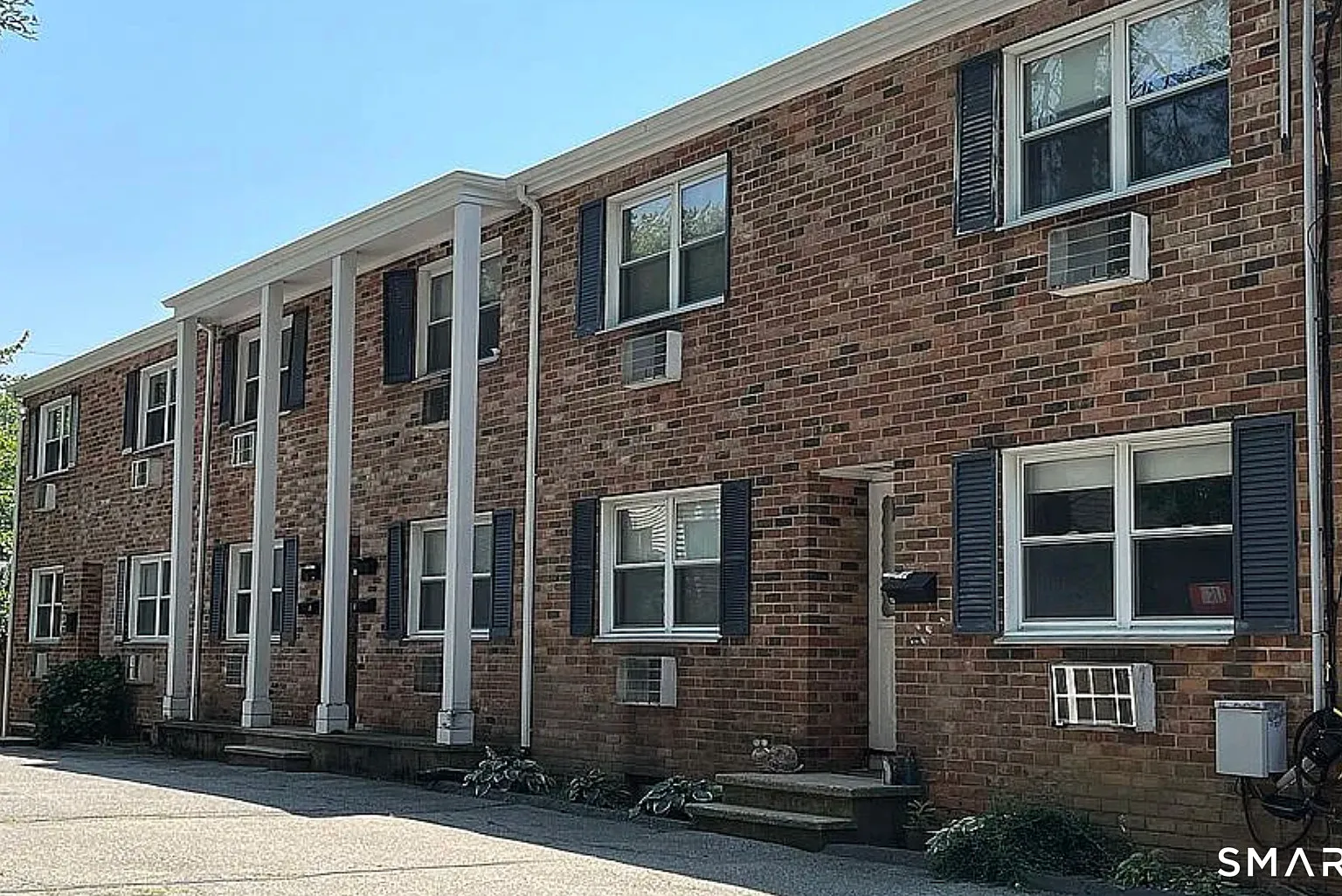 2 bed, 1.0 bath, 900 sqft, $2,699 — Photo 2