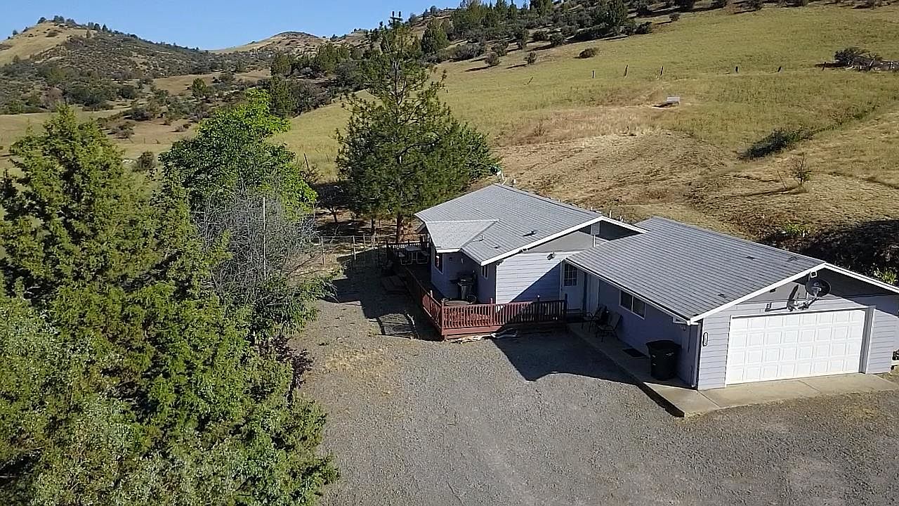 15038 Salmon St, Hornbrook, CA 96044 Zillow