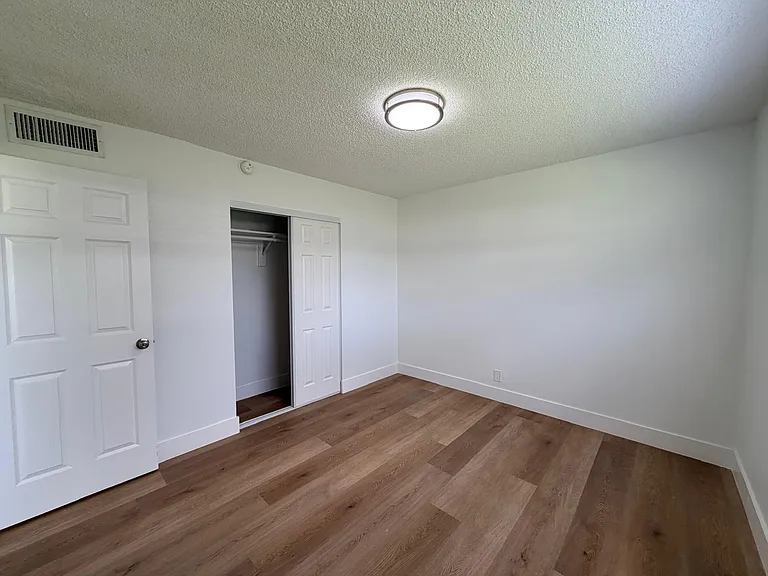 5661 SW 36th Ct #105 — Photo 8