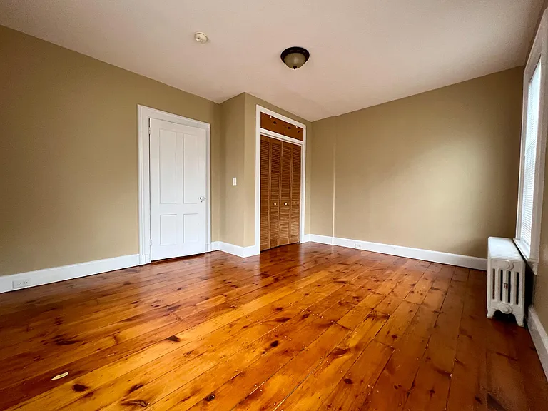 30 Willard St #2 — Photo 9