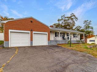 97 Longview Dr, Berlin, CT 06037