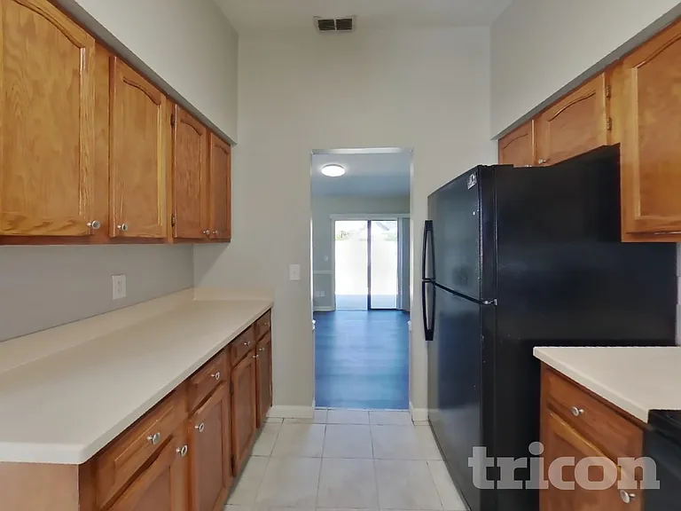 3721 Foxcroft Rd — Photo 5