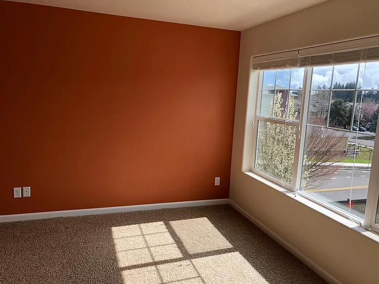 3rd floor - Master bedroom