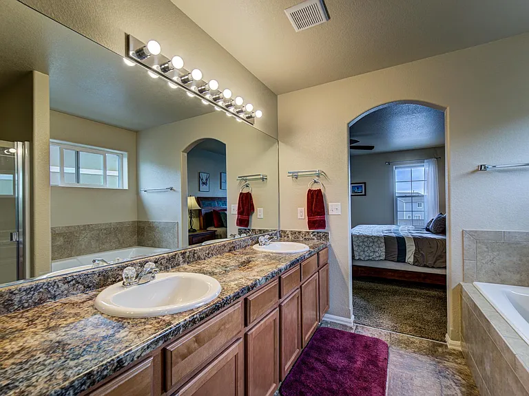 9711 Desert Lily Cir — Photo 18