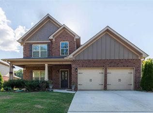 112 Santa Maria Dr NE, Huntsville, AL 35811