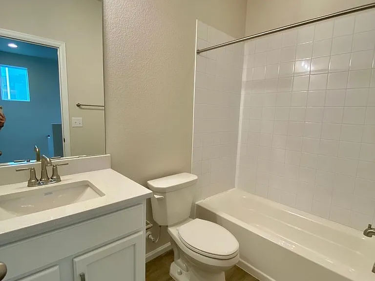8739 Scarborough Dr — Photo 13
