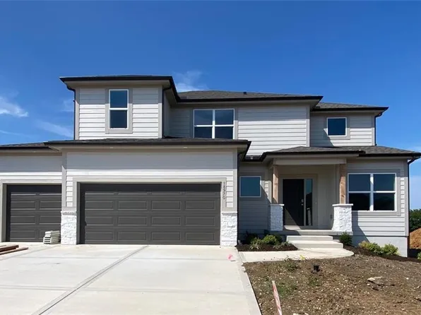 18970 W 193rd Ter, Spring Hill, KS 66083