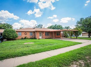 5515 9th St, Lubbock, TX 79416