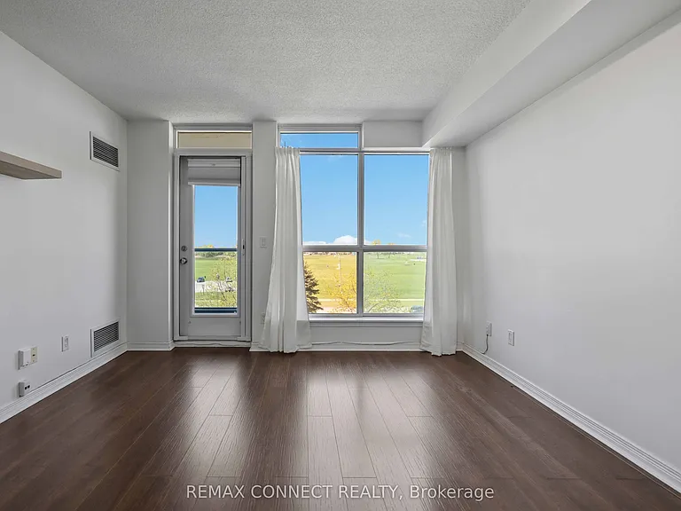 340 Watson St W #420 — Photo 11