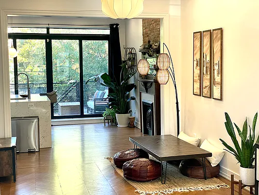 Rented by EXP Realty NYC | media 20
