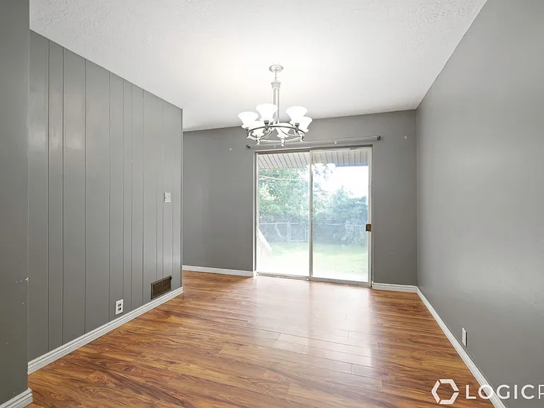 1305 Henderson Dr — Photo 8