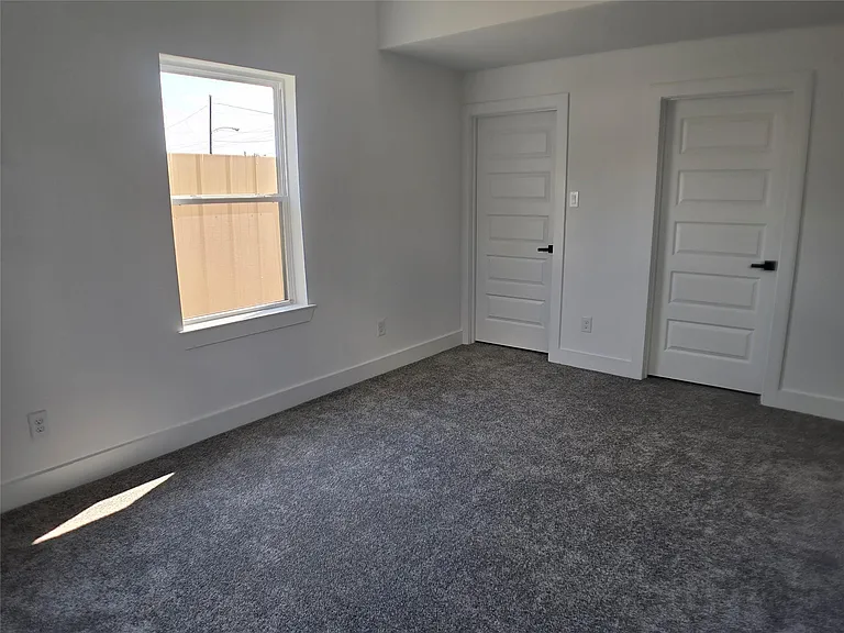 9808 Pelsey #B — Photo 9