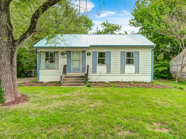 3442 N Valleyview Dr, Bloomington, IN 47404