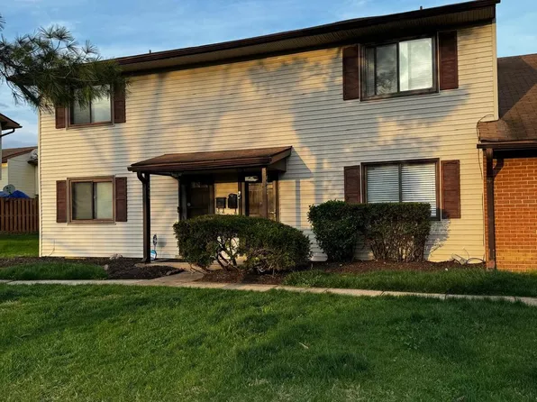 8402 Jinetes Ct, Alexandria, VA 22309