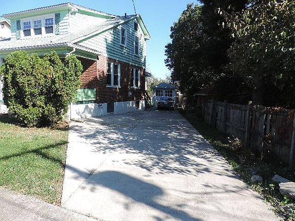 4th image of 2615 Florida Ave NW