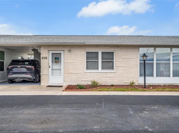 12400 Park Blvd APT 206, Seminole, FL 33772